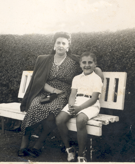Con mi madre en la concha - 1948    